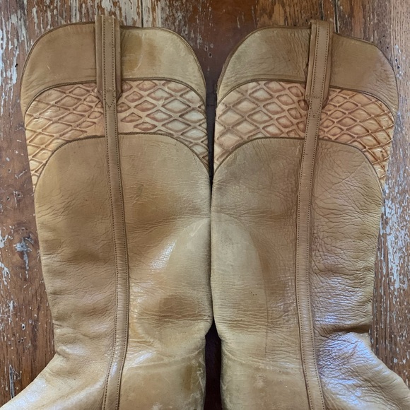 Vintage Leather Boots - Picture 4 of 11